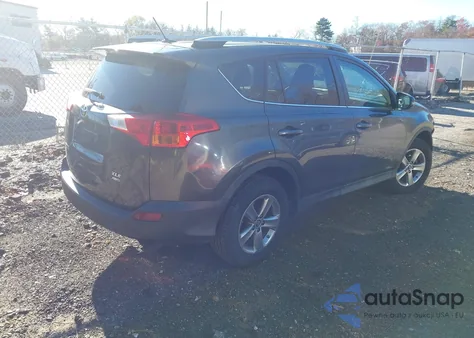 2015 Toyota Rav4 Xle z USA, uszkodzony, nr VIN 2T3RFREV0FW321877